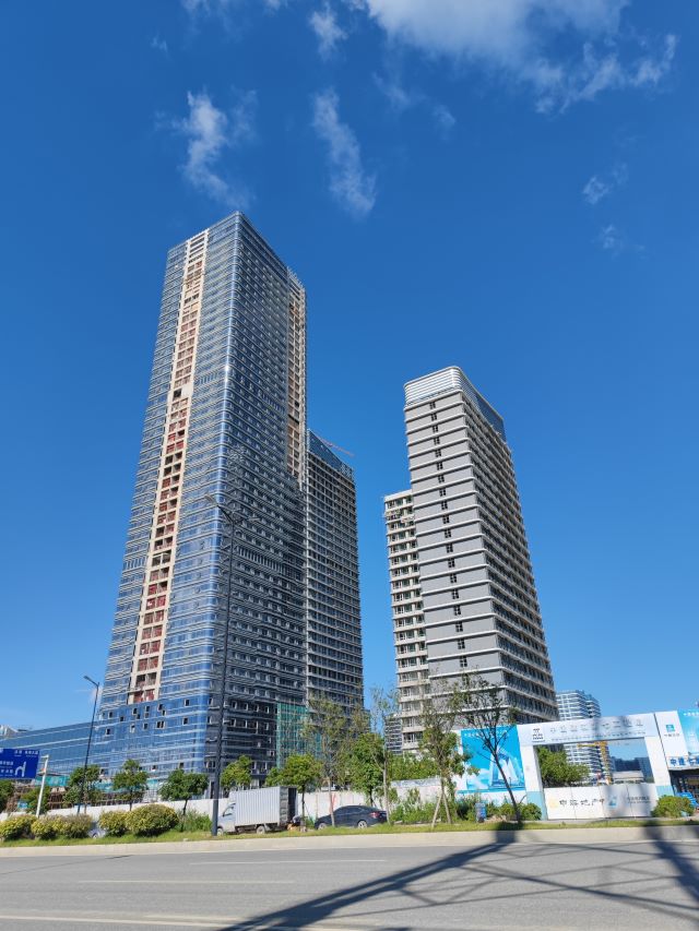 63 珠海南航房產開發有限公司